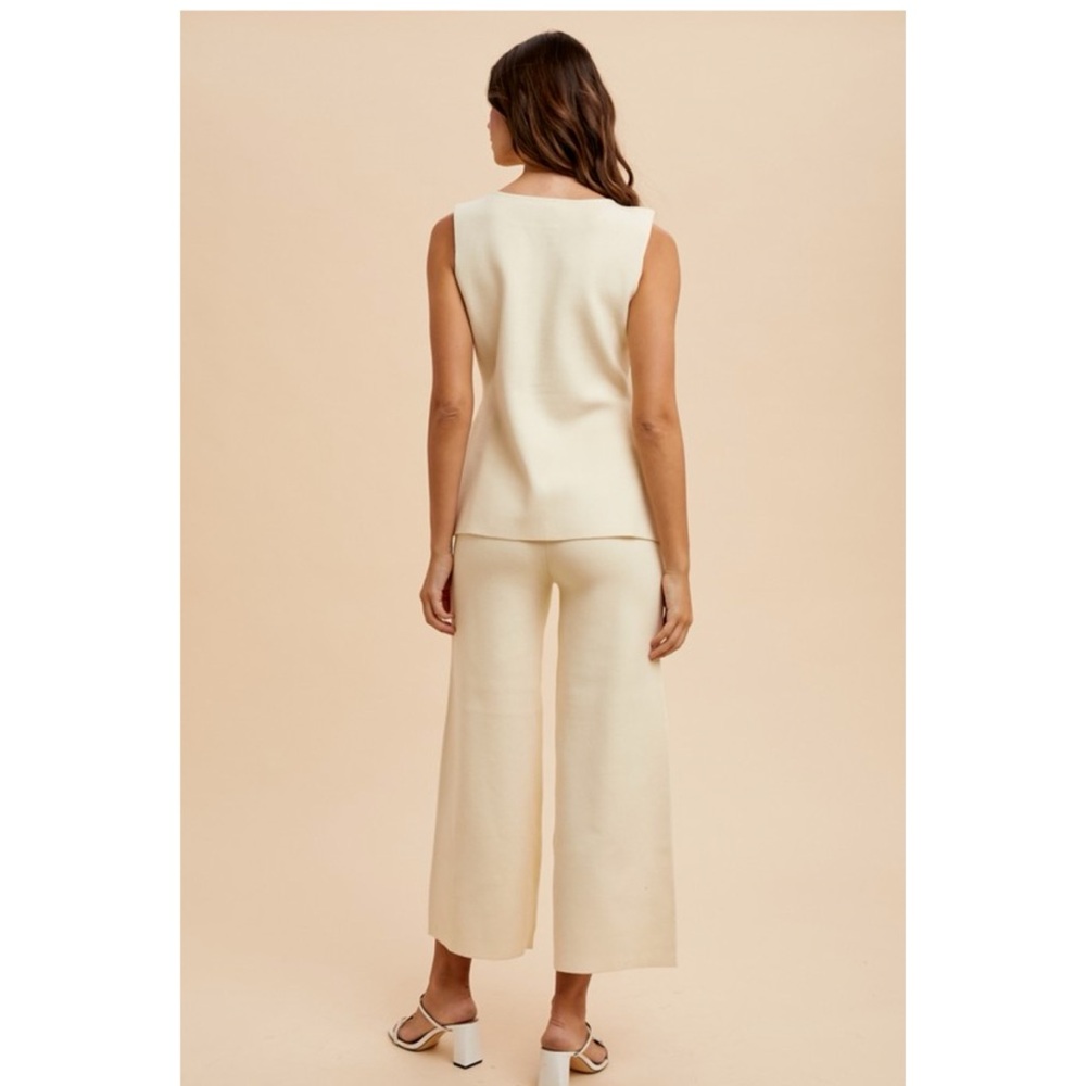 Cream Sleeveless Button-Front Knit Top & Wide-Leg Pants Set - Picture 5 of 5